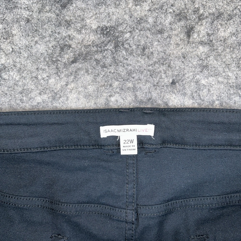 Isaac Mizrahi Live! Ankle Pants Women's 22W Black Button 5 Pocket Casual - Picture 8 of 10